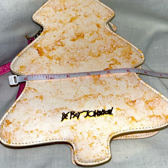 Betsey Johnson One Smart Cookie crossbody bag *please read description* - Picture 5 of 8